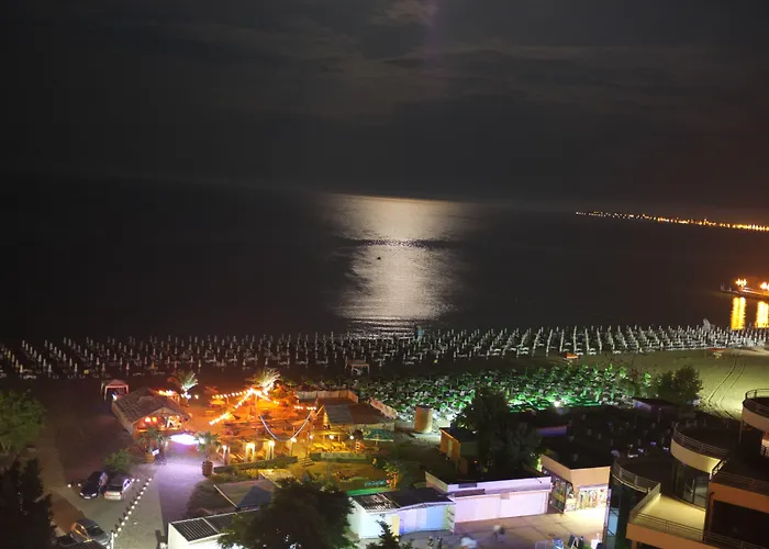 Mpm Astoria Słoneczny Brzeg