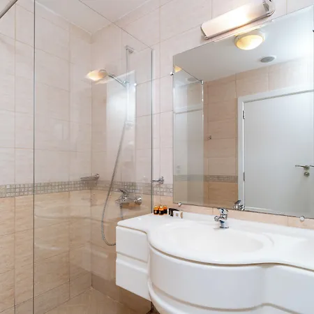 فندق Mpm Astoria 4*